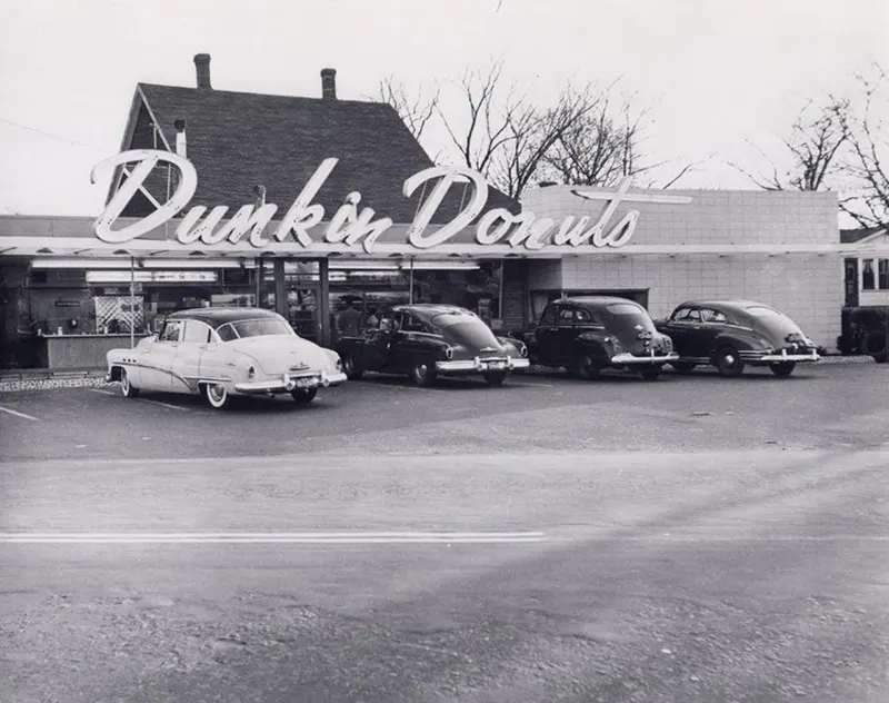 #8 Dunkin Donuts, 1948