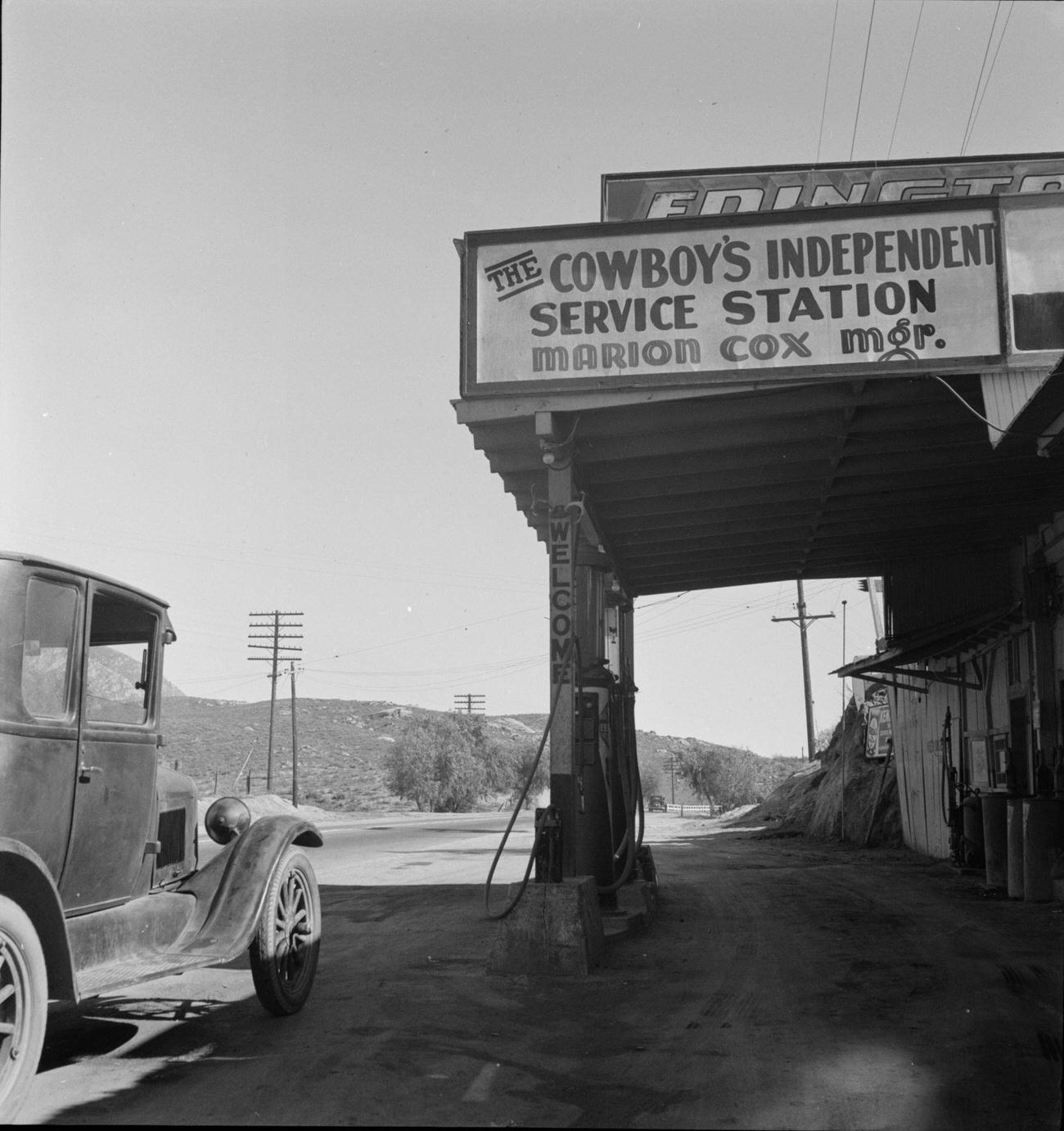 #53 Riverside County Highway Scene Featuring Cowboy’s Independent Service Station