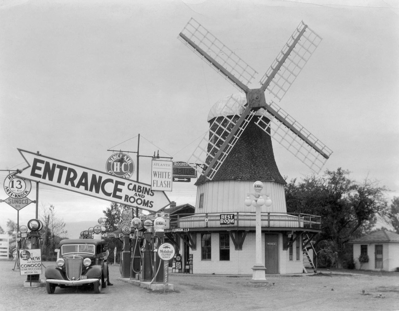 #74 Picturesque Standard Oil Gas Station Near Waterloo, New York