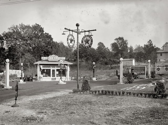 #78 Spacious Texaco station with trees and full-service amenities, 1920s.