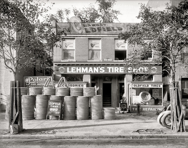 #40 Lemans’ Tire Shop with $9.99 Barney Oldfield tires, 1920s.