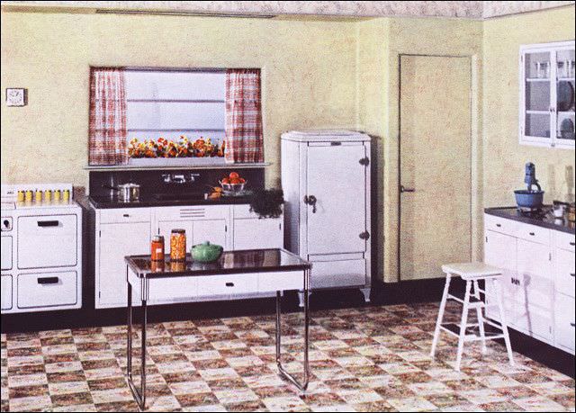 #18 Yellow kitchen by Sealex, 1934