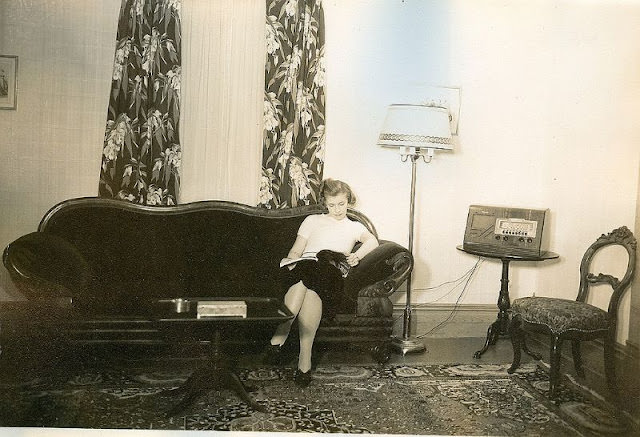 #47 Generic living room