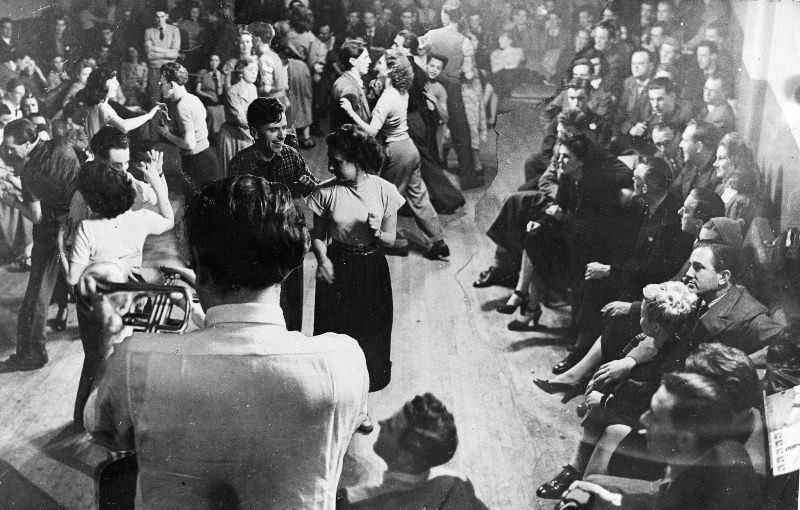 #3 Jazz Club in London, 1949. (Photo by Charles Hewitt)