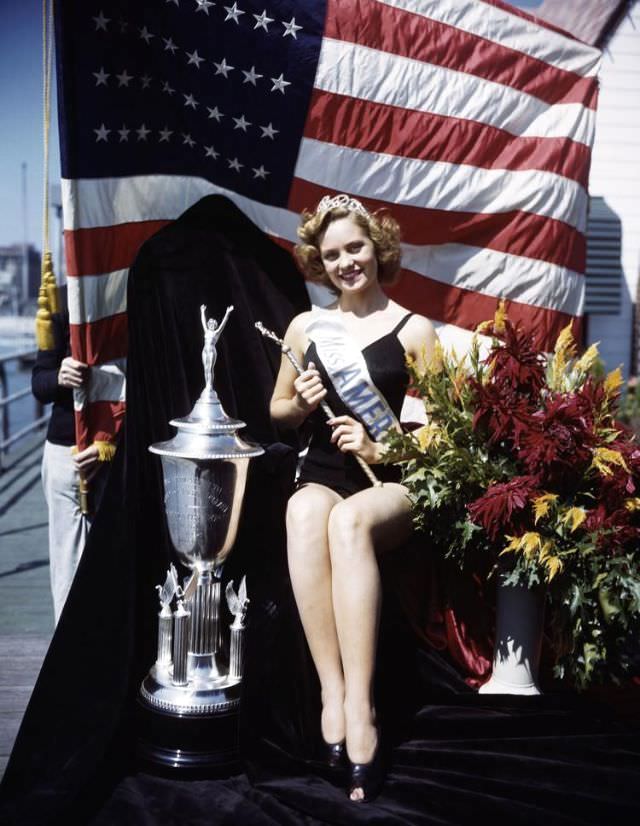 #21 Jean Bartel, Miss America 1943, Posing with Trophy, 1943