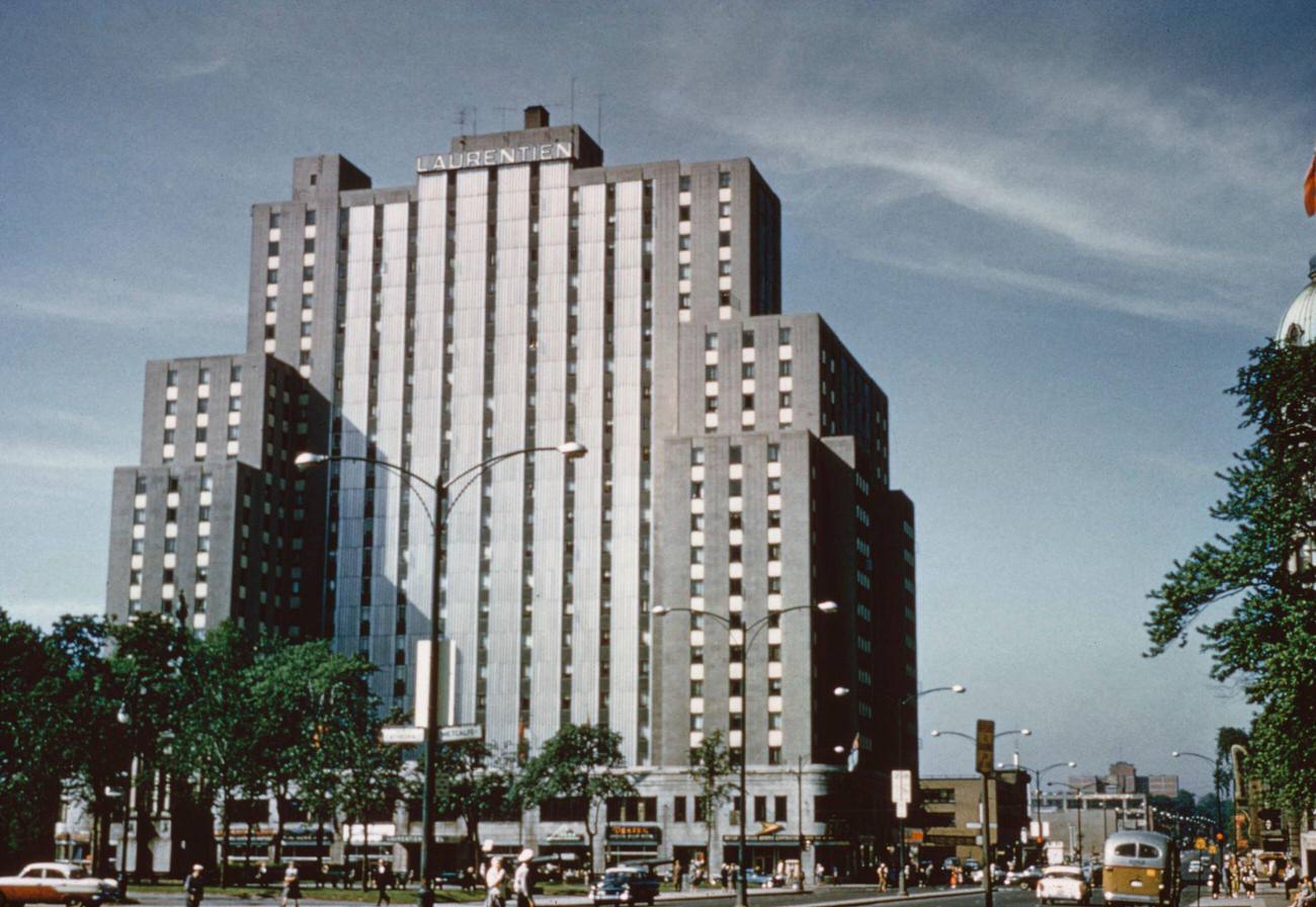#40 Laurentian Hotel, Dorchester Street, Montreal, 1950