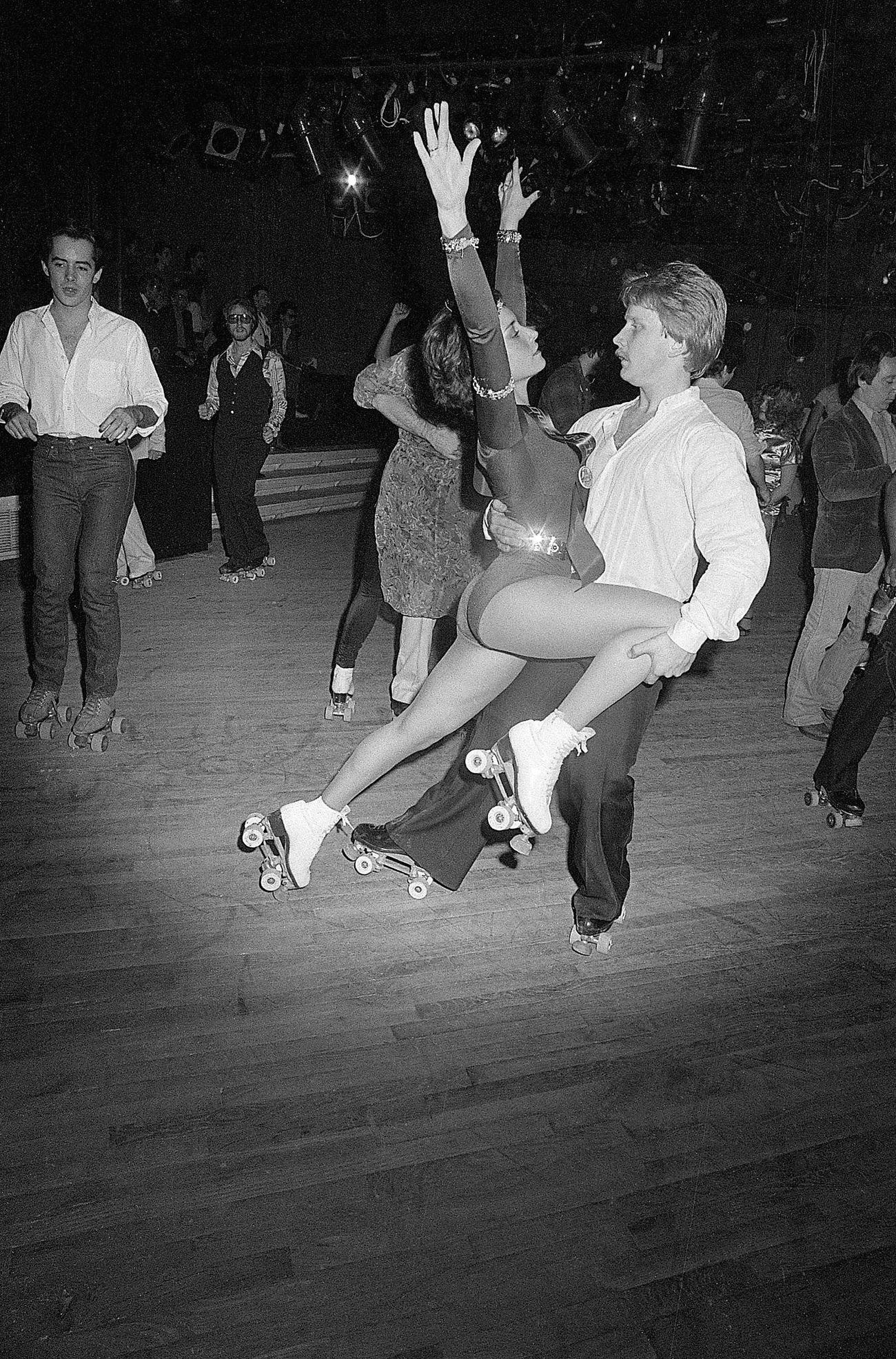 #79 Professional Roller Disco Dancers Linda and Gary Fudge Show How It’s Done, New York, 1979
