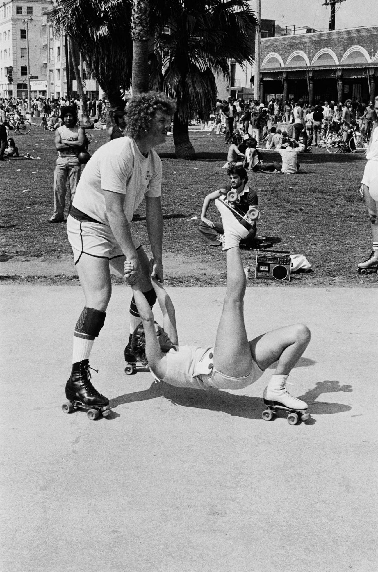 #87 Duo Skates on Venice Beach, Los Angeles, 1980