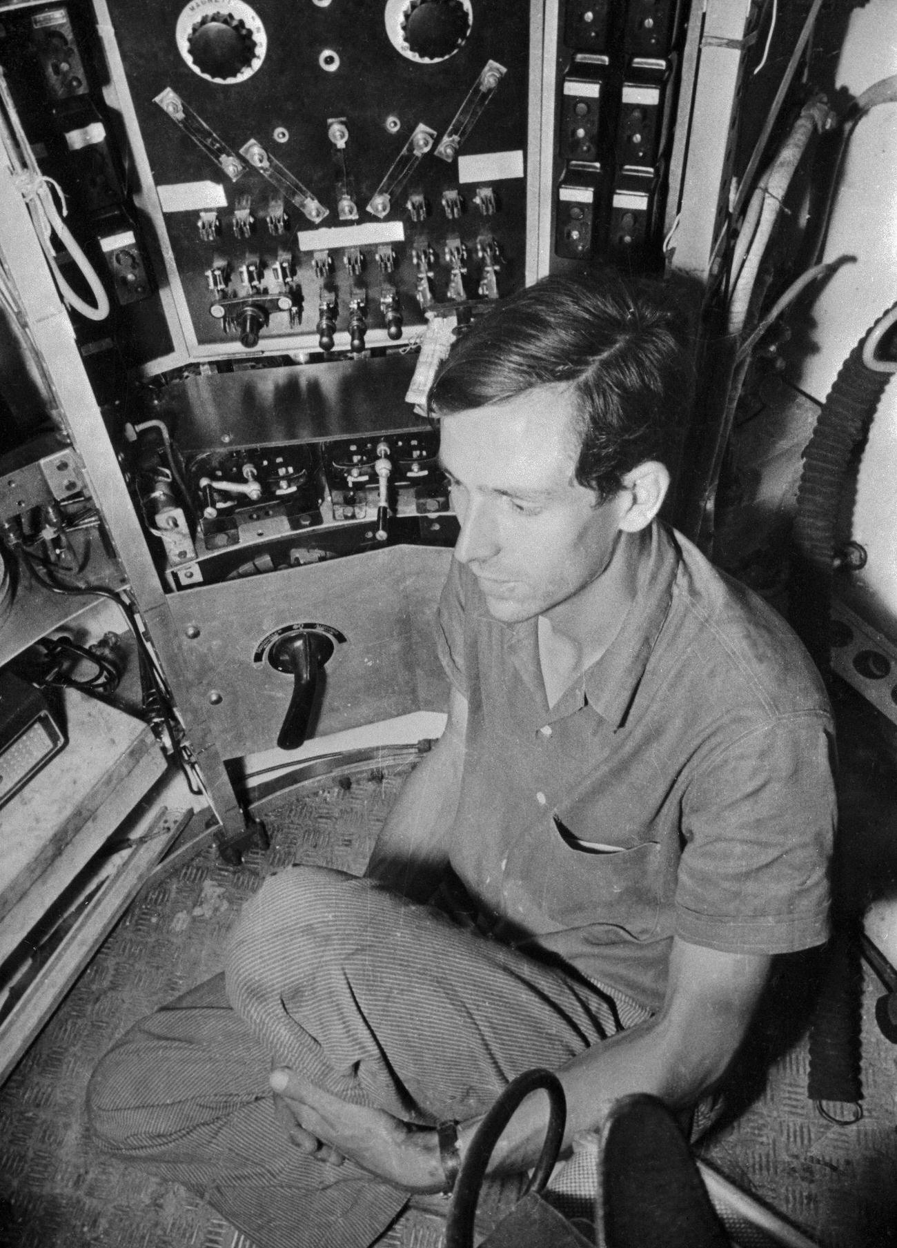 Jacques Piccard inside bathysphere ‘Trieste’ during a world record attempt off Isle of Ponza.