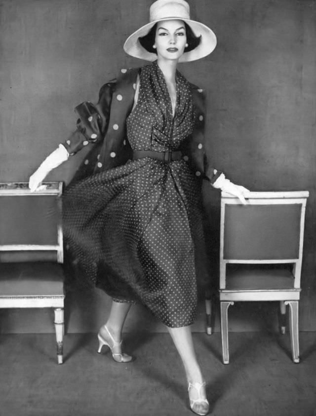 #23 Joanna McCormick in Madeleine de Rauch’s silk organdie ensemble, Vogue, March 15, 1957.