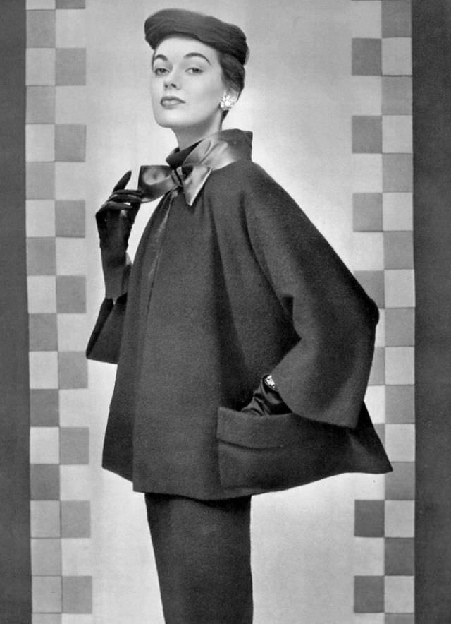 #7 Joan Whelan in Madeleine de Rauch’s wool jacket, 1953.