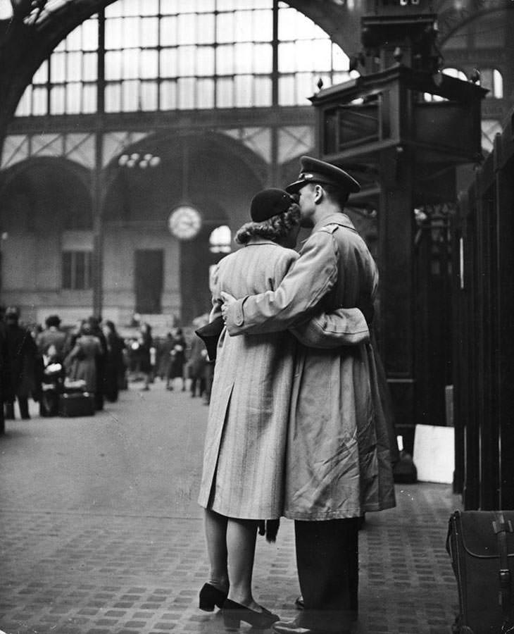 #18 Farewell at New York’s Penn Station, April 1943.