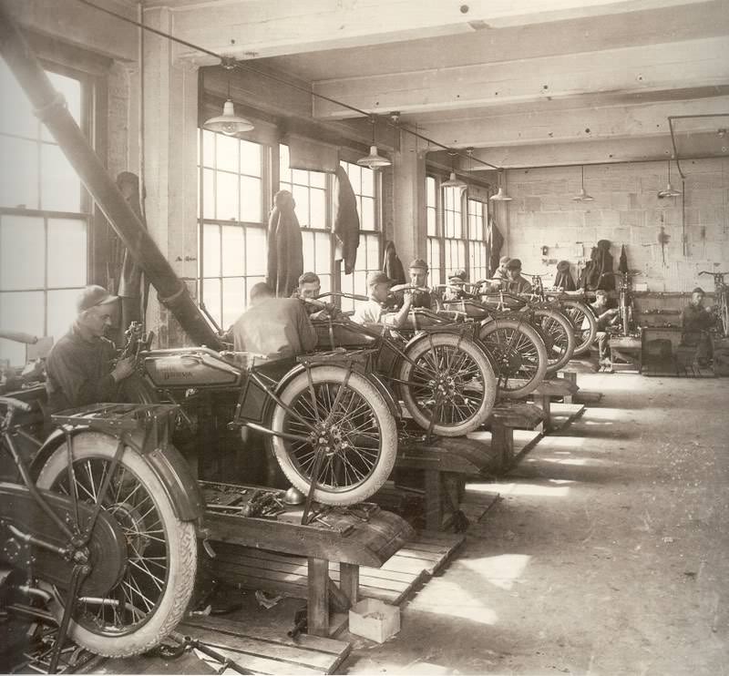 Historical Photos of Harley-Davidson Motorcycles and Production in Their Infancy from the Early 20th Century #