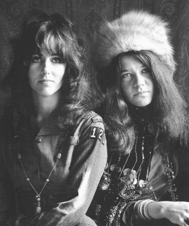 The Faces of Rock’s Golden Age: Janis Joplin and Grace Slick in Jim Marshall’s 1967 Photos Music