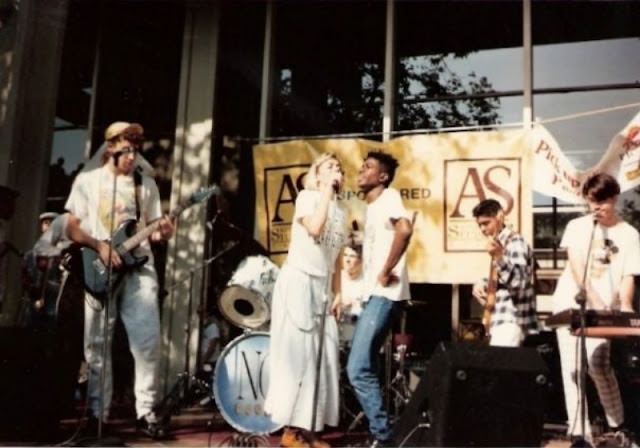 Fascinating Photos of The Early Days of No Doubt from the late 1980s Music