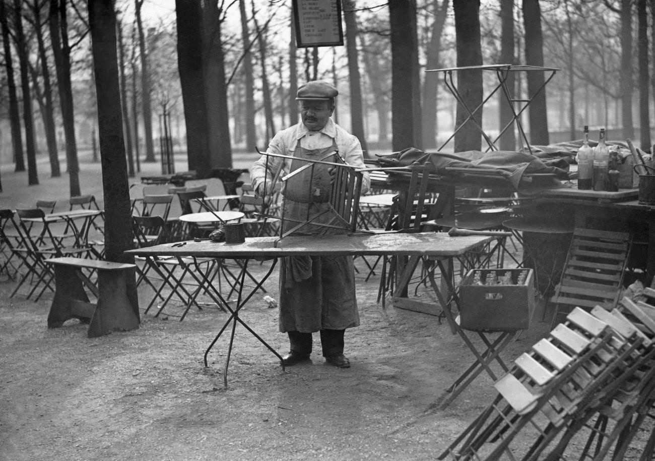 #33 Preparing the Tuilerie Gardens Cafe for Reopening, Paris, 1932