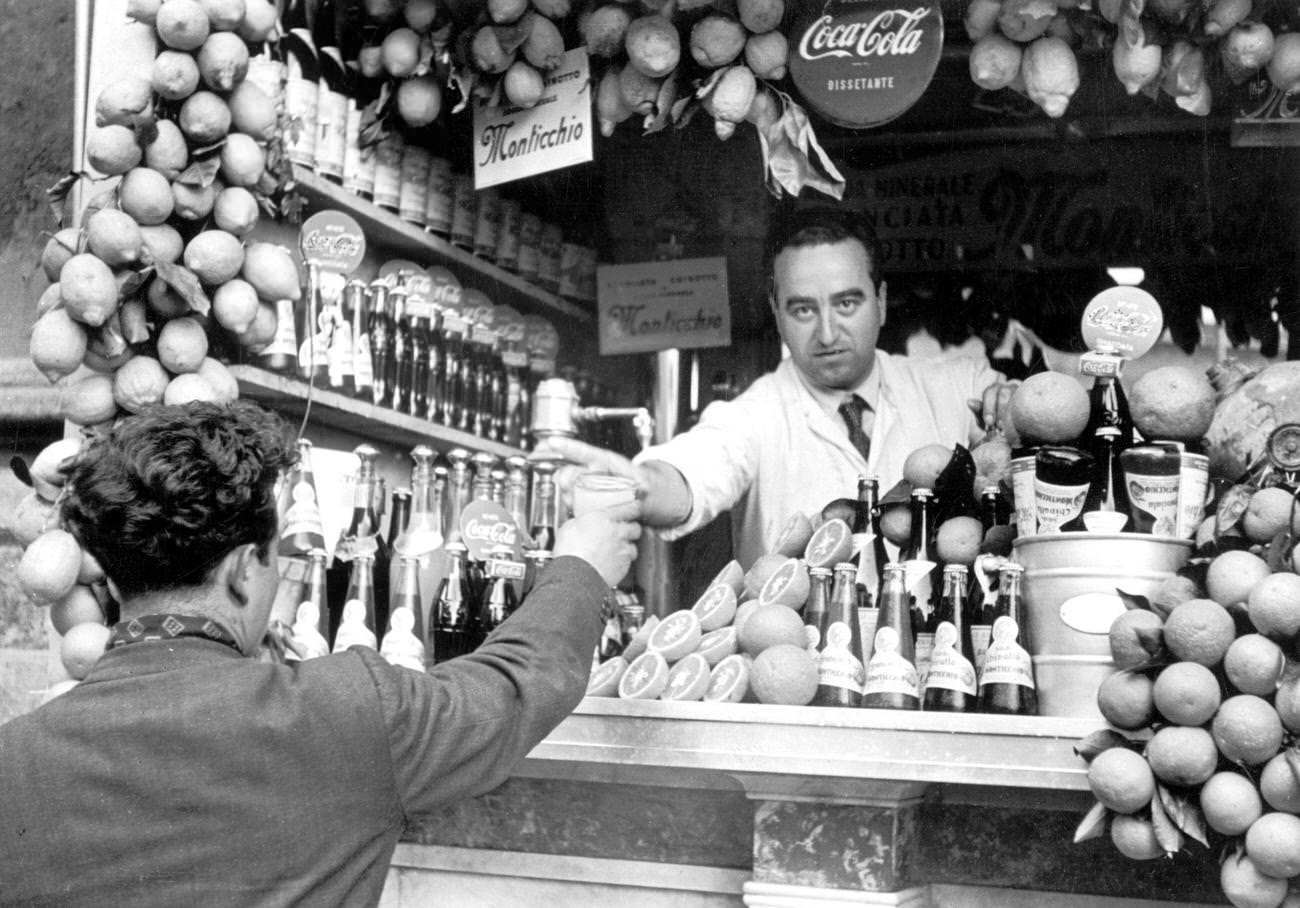 #77 Kiosk in Naples, Italy, 1954.