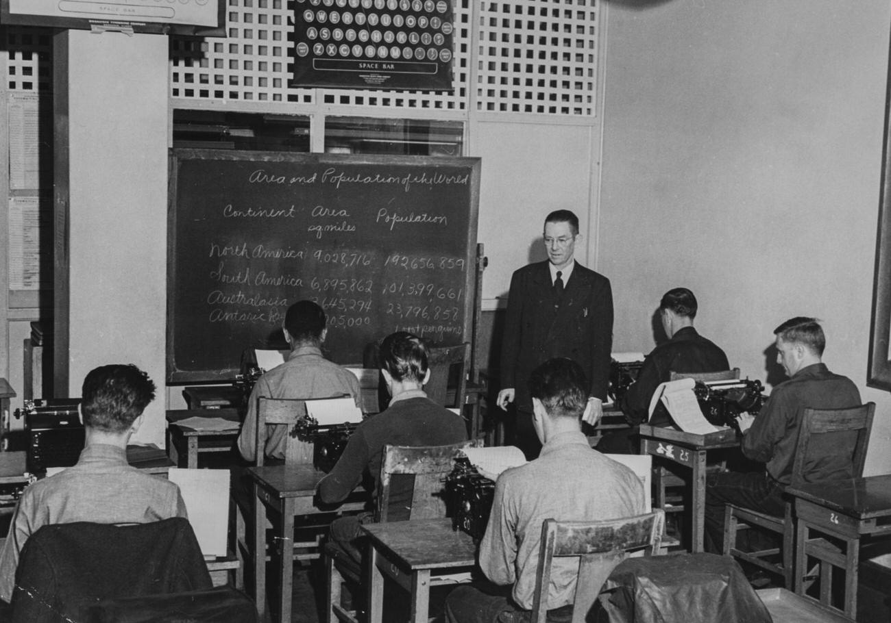 #39 Typing Class for Inmates, San Quentin State Prison, California, 1949