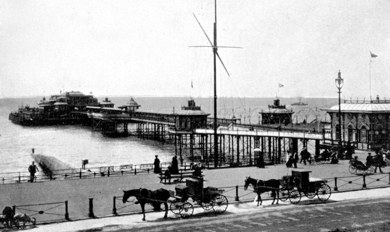 #114 West Pier in Brighton, Sussex, 1900s