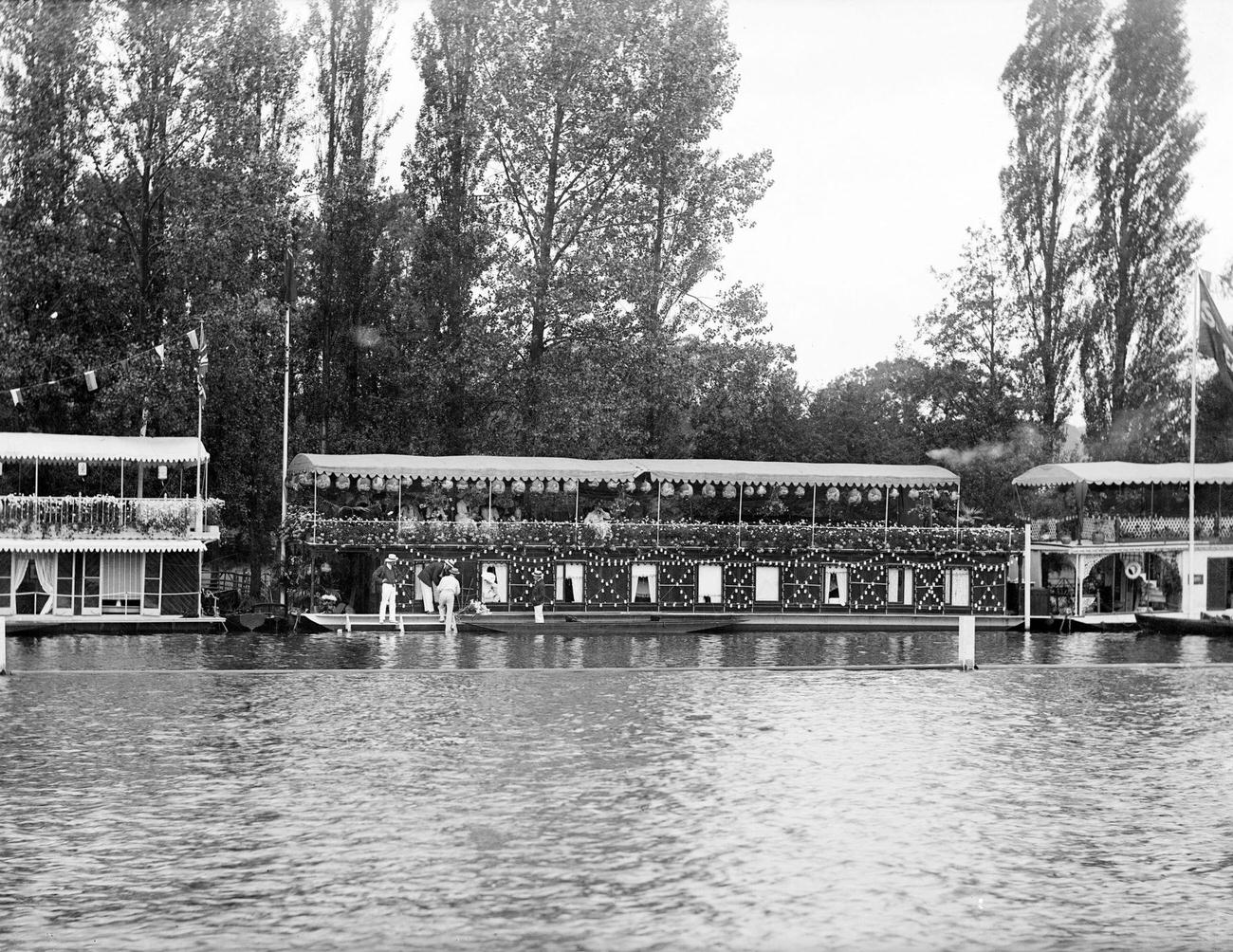 #77 Houseboats moored on the River Thames, Henley-on-Thames, Oxfordshire, 1900s