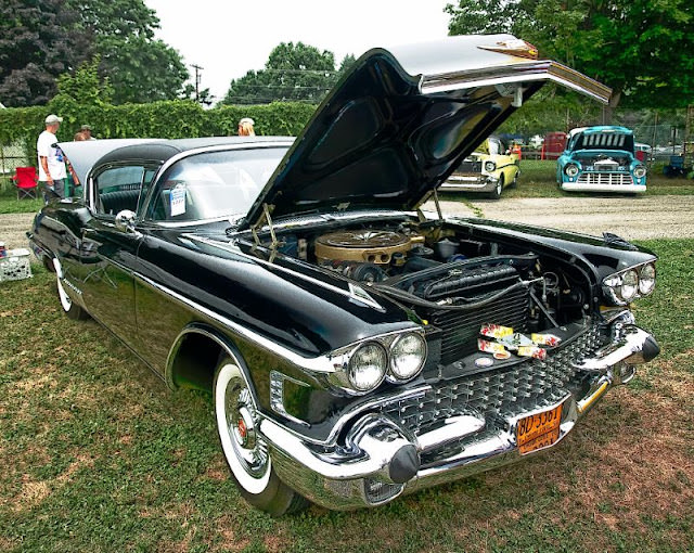 The 1958 Cadillac Eldorado Biarritz – A Symbol of Luxury and Style Vehicles &; Transportation