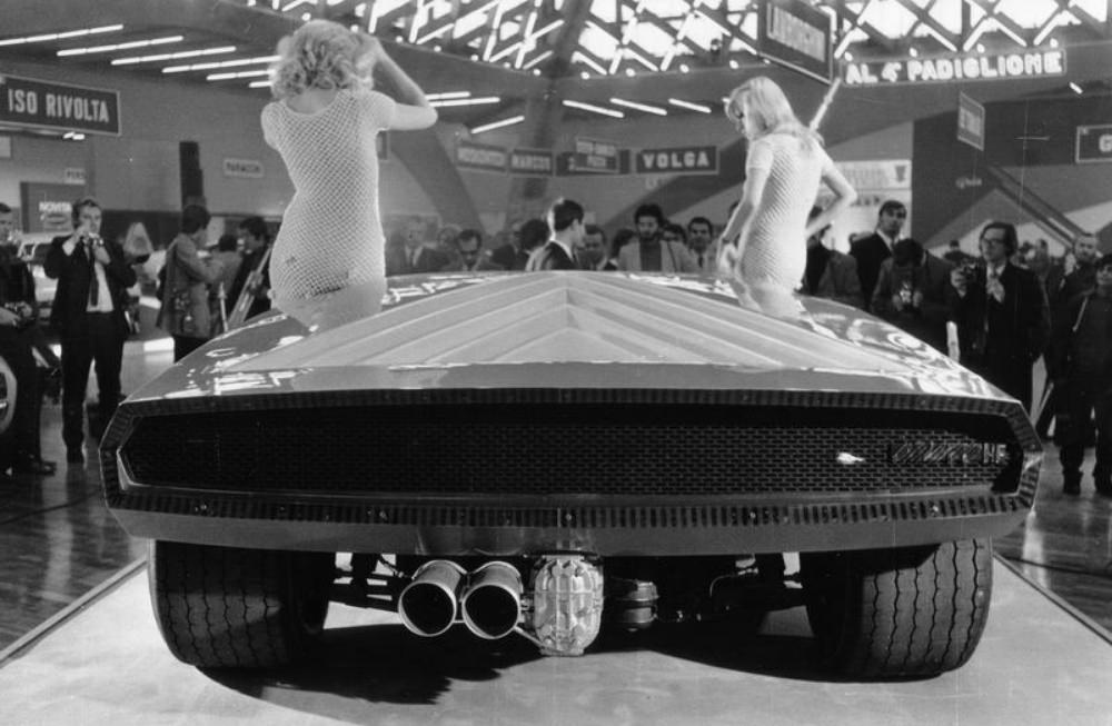 A Look at the Iconic Wedge-Shaped 1970 Lancia Stratos Zero Vehicles &; Transportation