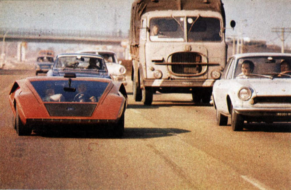 A Look at the Iconic Wedge-Shaped 1970 Lancia Stratos Zero Vehicles &; Transportation