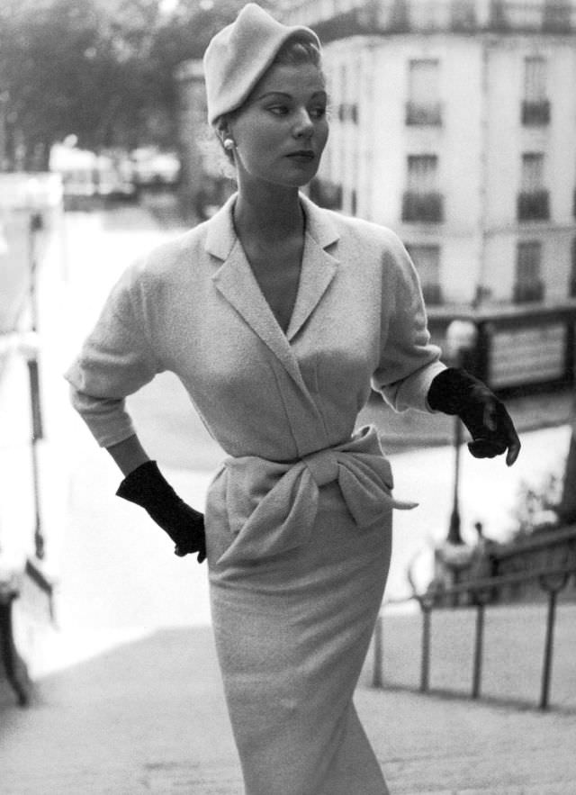 #13 Stella in a cashmere dress by Lanvin, 1953.