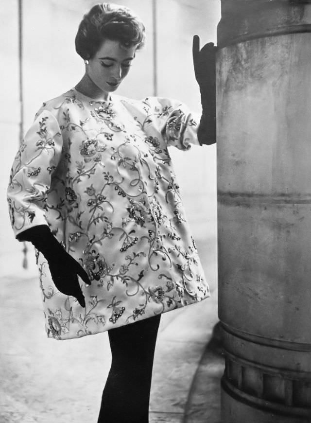 #39 Pat O’Reilly in a white satin and black dress by Balenciaga, Harper’s Bazaar UK, October 1953.