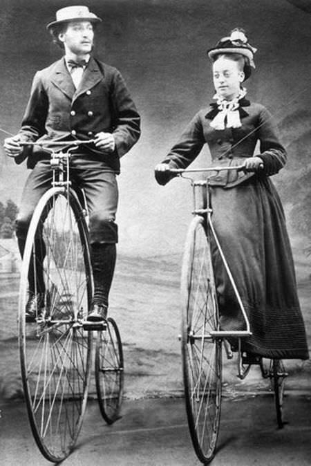 The Penny-Farthing Era Captured in Timeless Vintage Cycling Photographs Inventions
