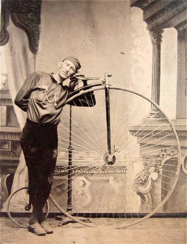 The Penny-Farthing Era Captured in Timeless Vintage Cycling Photographs Inventions