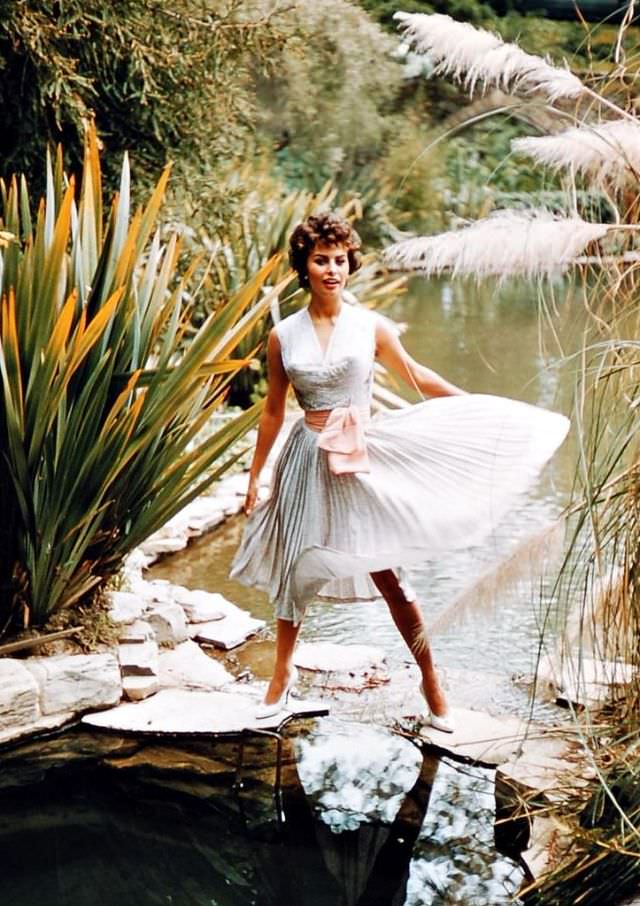 #30 Sophia Loren on the cover of Life, May 6, 1957.