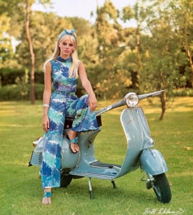Vintage Vespa Ads and the Celebrities Who Loved Them: A Glimpse into Scooter Glamour Vehicles &; Tra