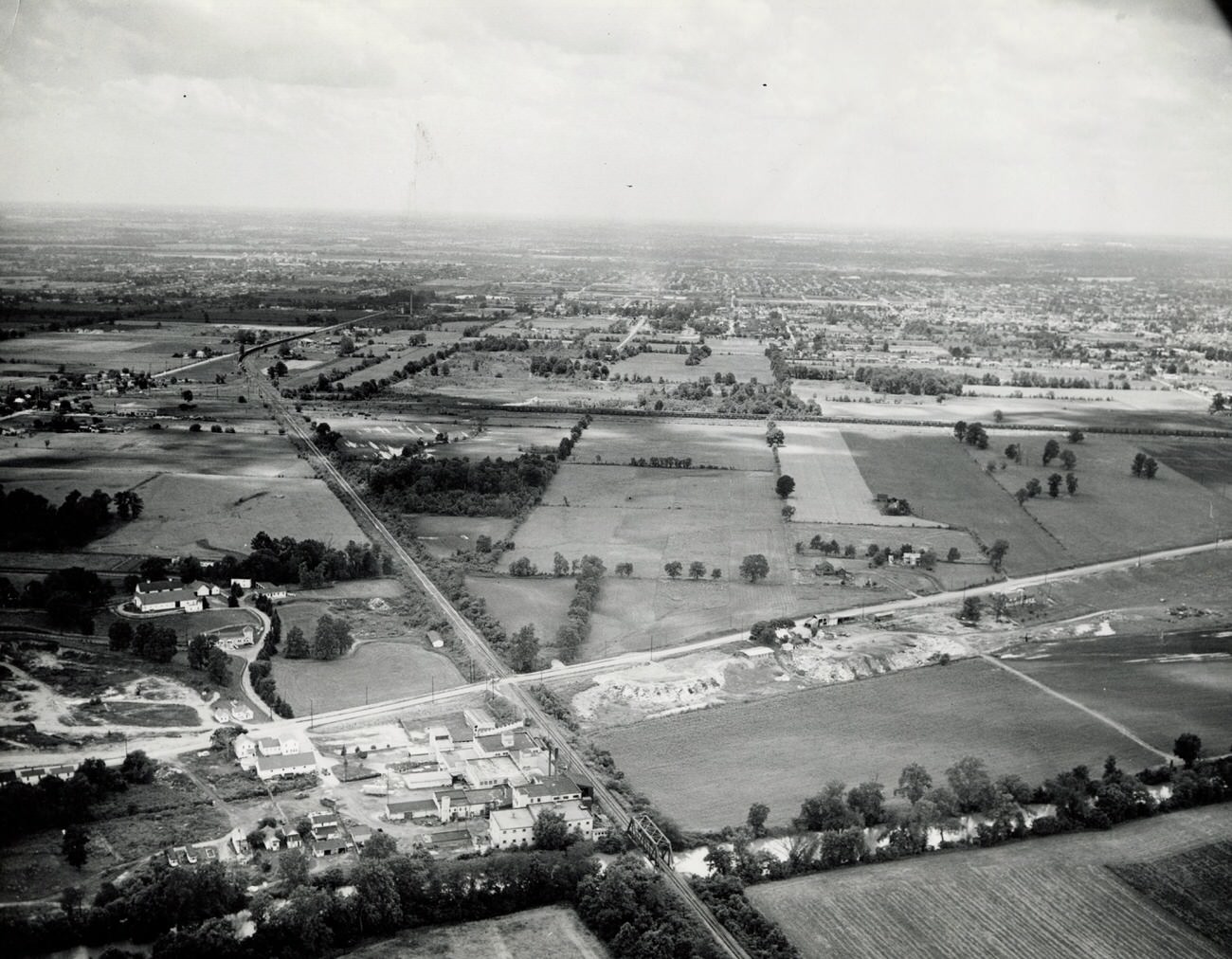#24 Aerial view of Alum Creek Road, looking west on Columbus’ southeast side, June 29, 1967.
