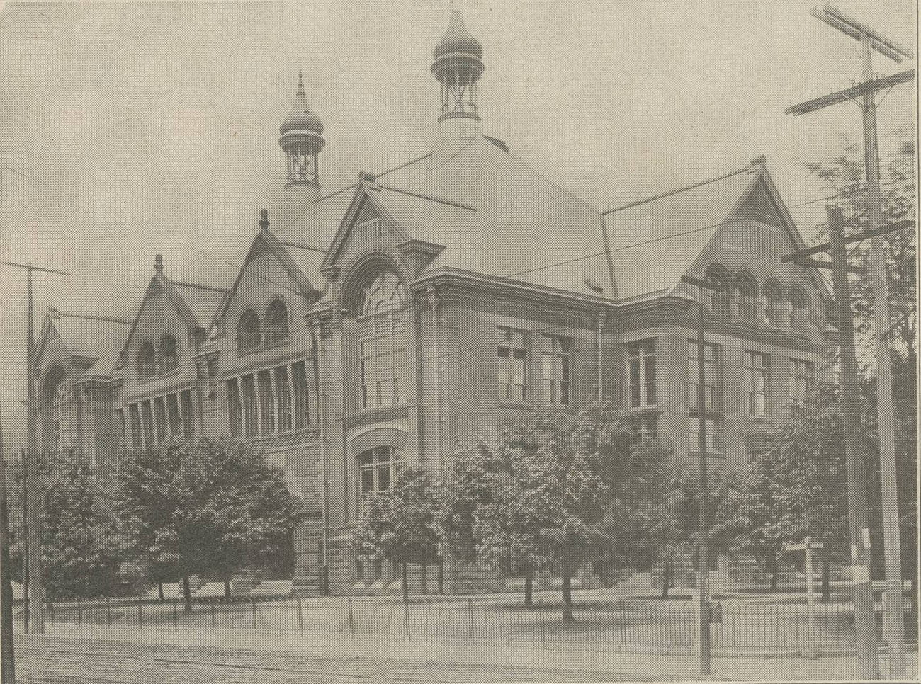 #30 Avondale Elementary School on Avondale Avenue, construction began around 1892, opened in 1893, renovated in 1953 and 1968, now an elementary school in the Columbus City School District, June 9, 1916.