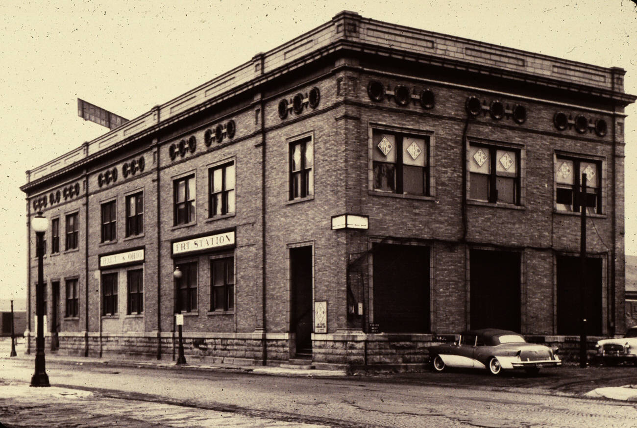 #19 B&O Railroad freight station on Naghten Street, demolished for 3rd Street viaduct, 1959.