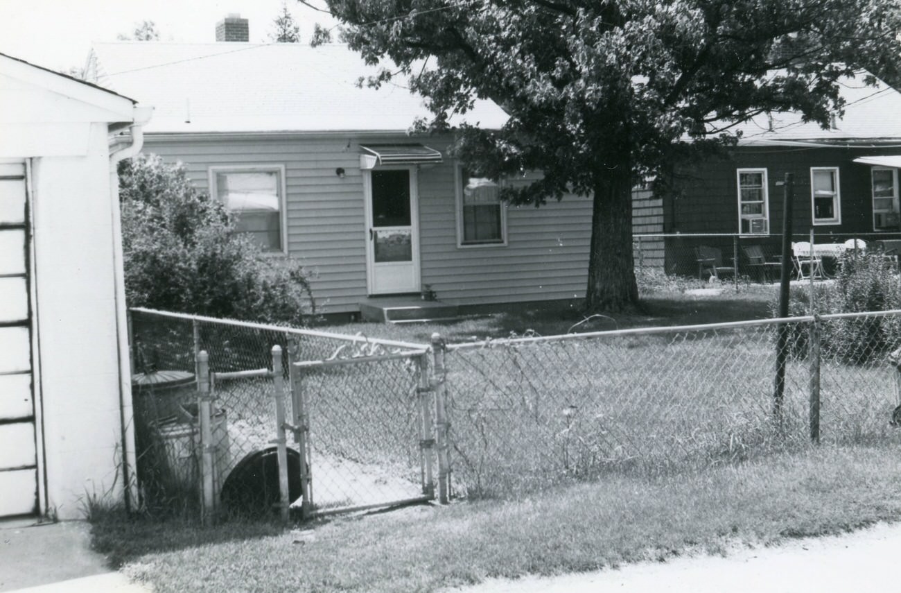 #78 Photograph of a vacant lot in Hilltop, part of the Greater Hilltop Area Commission’s guide, 1980s.