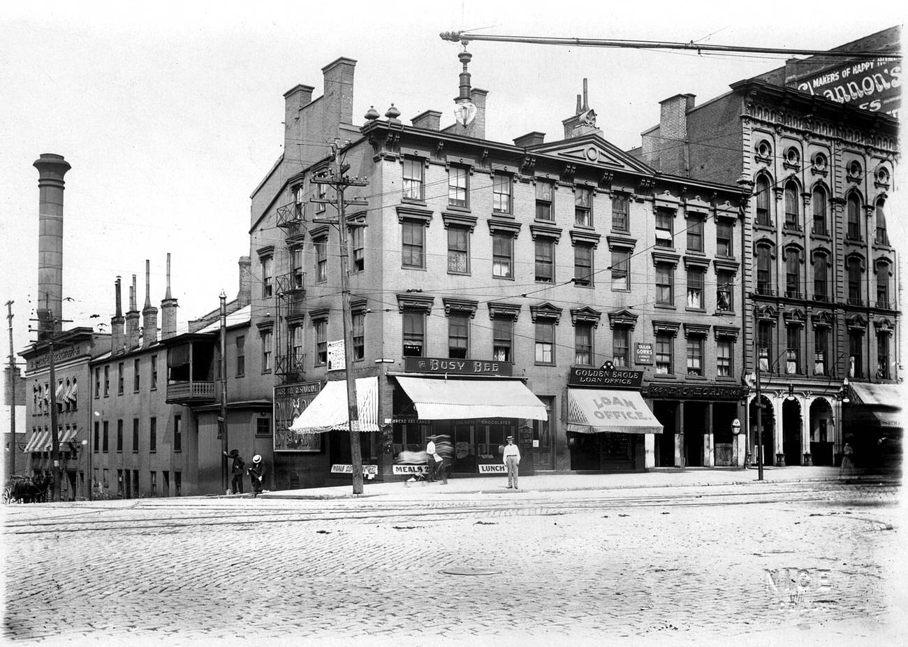 #36 Exterior of the Busy Bee Candy Kitchen building, 1910s