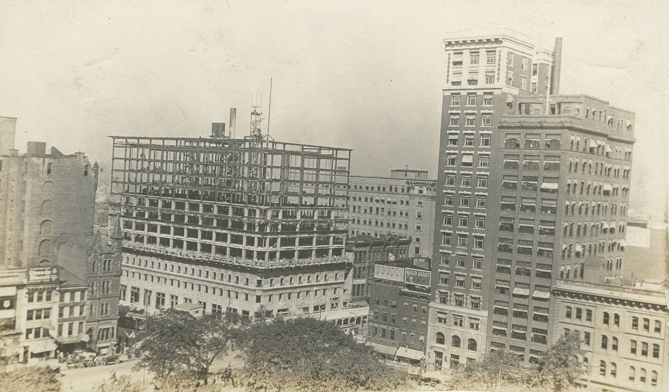 #28 Broad and High Streets, view of the Deshler Hotel construction, looking northwest, 1890s