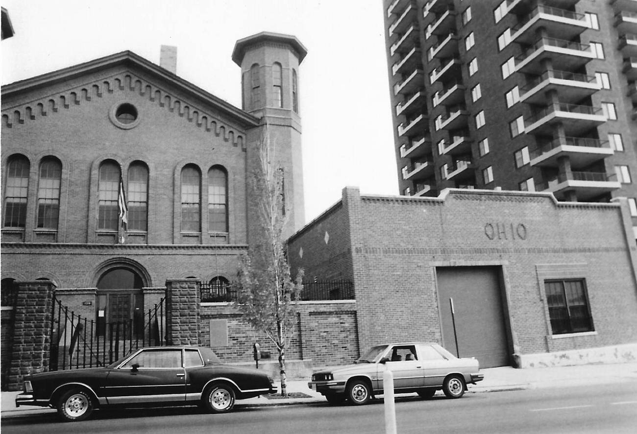 #83 Columbus Cultural Arts Center, gallery and teaching space for visual artists and crafters, located at 139 West Main Street, part of Scioto Mile tourist district, 1988