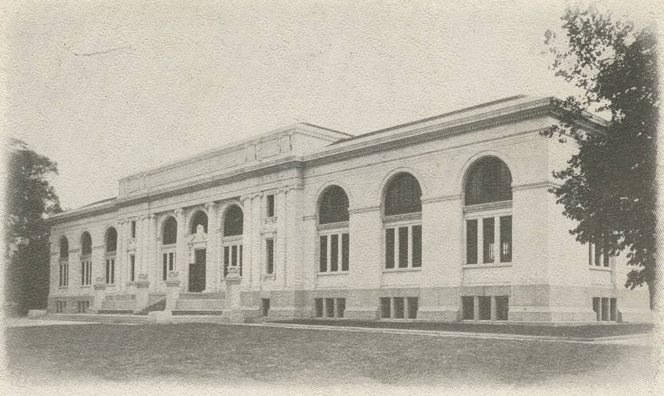#30 Early view of the Columbus Public Library, also known as Carnegie Library, 1906.