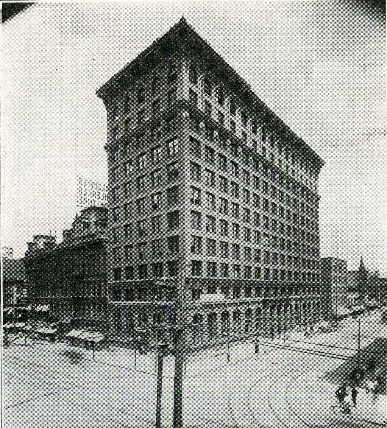 #32 Northeast view of Columbus Savings and Trust Company, also known as Ferris Building, 1909