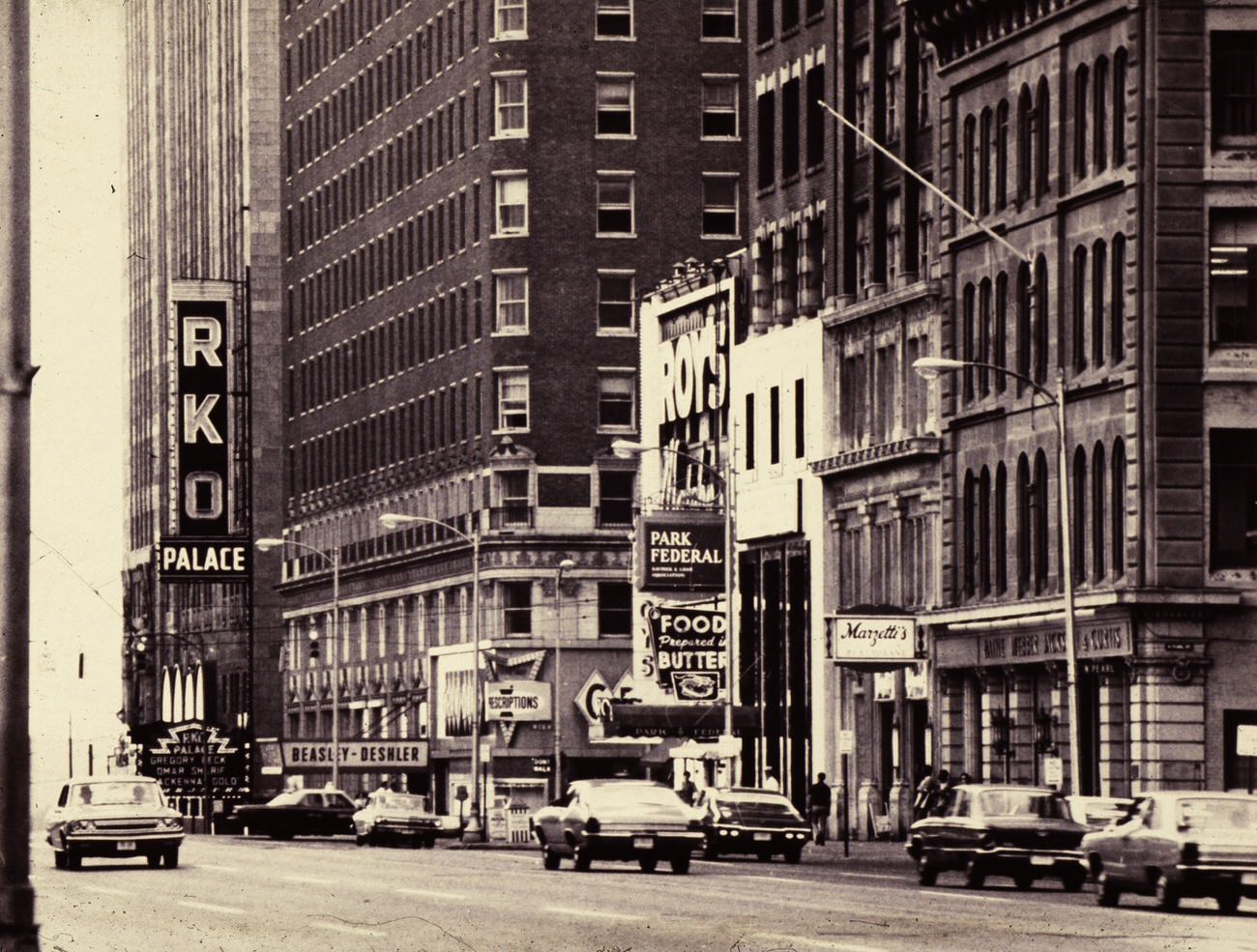 #13 East Broad Street featuring Park Federal Savings and Loan and Marzetti’s Restaurant, Columbus, 1969.