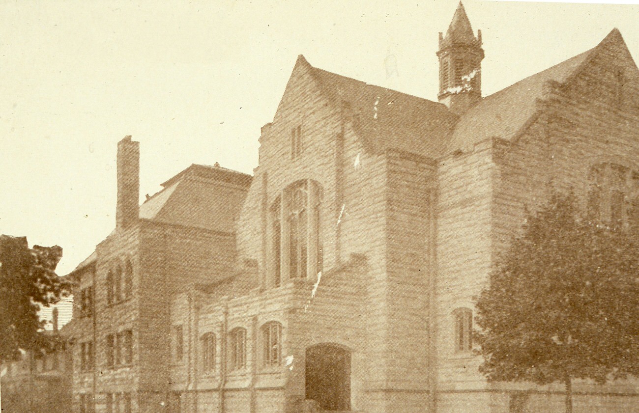 #52 First Presbyterian Church, moved to Bryden Road and Ohio Avenue in 1900