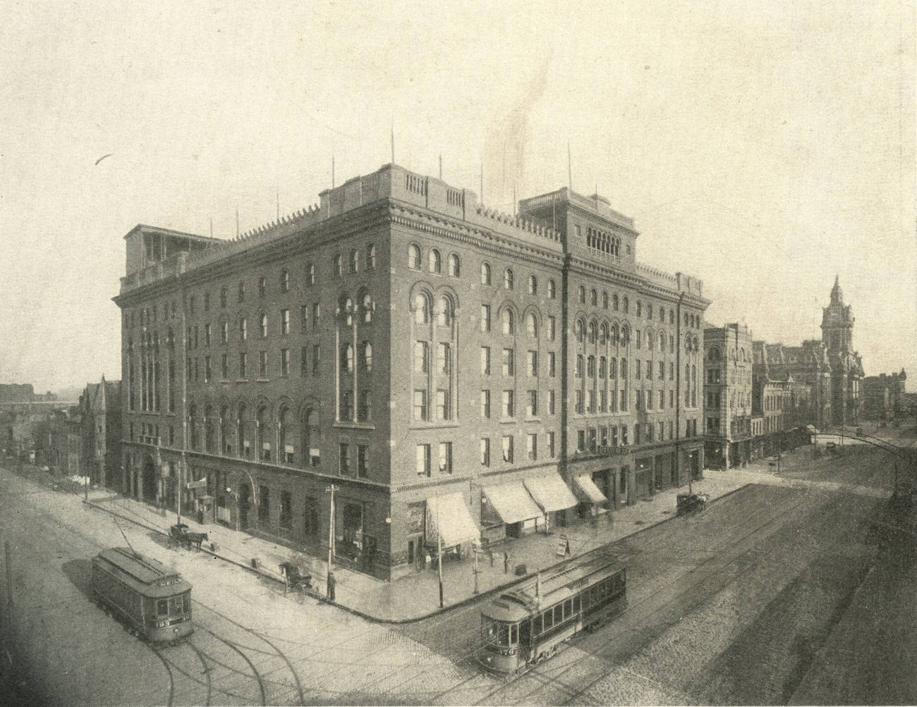 #58 Great Southern Hotel, opened in 1897 with originally 250 rooms, 1901.