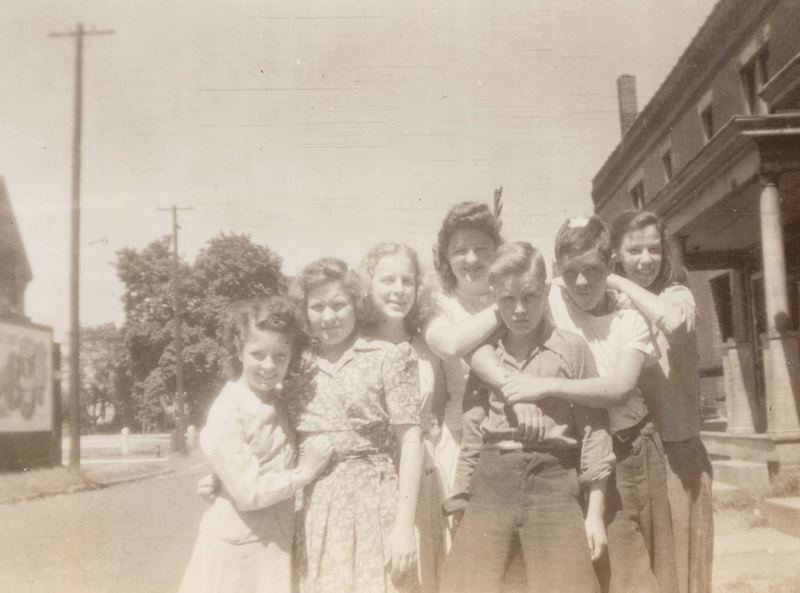 #44 Group in front of 196 Hawkes Avenue, Columbus, photograph, Summer 1945.