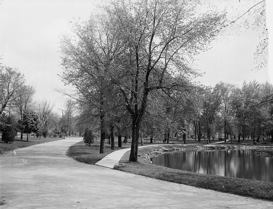 #108 Lake in a park in Columbus, Ohio, 1906.