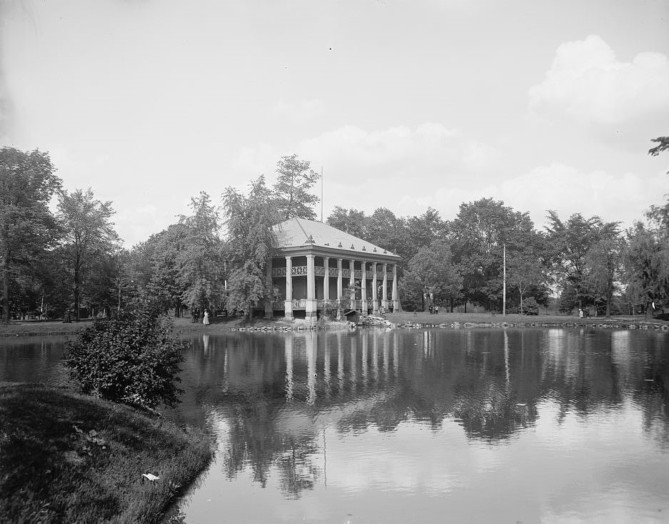 #115 The Lake in Franklin Park, Columbus, Ohio, 1900s