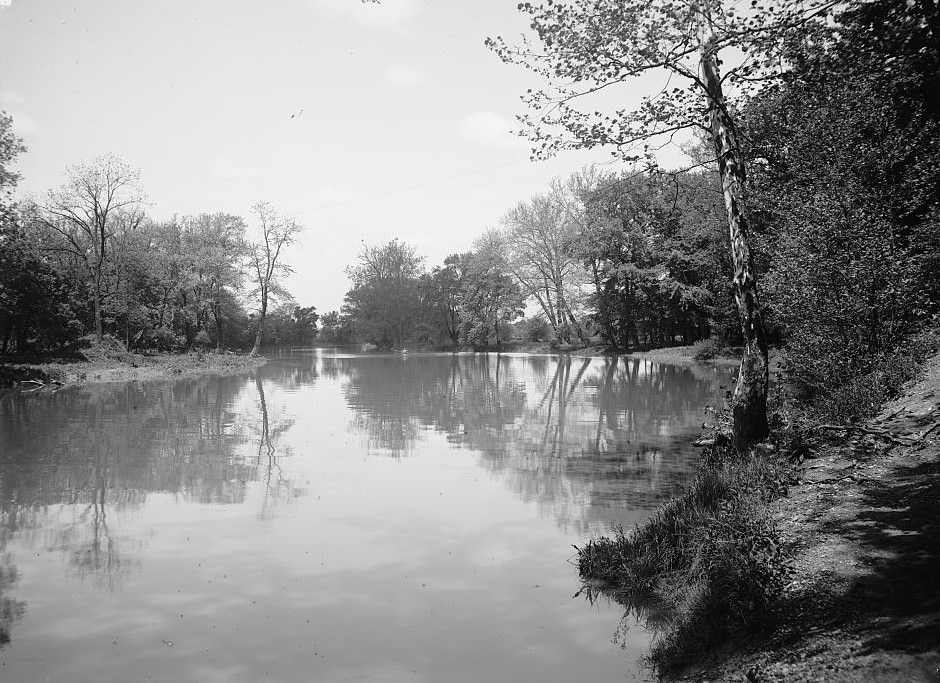 #119 Olentangy River in Columbus, Ohio, 1900s