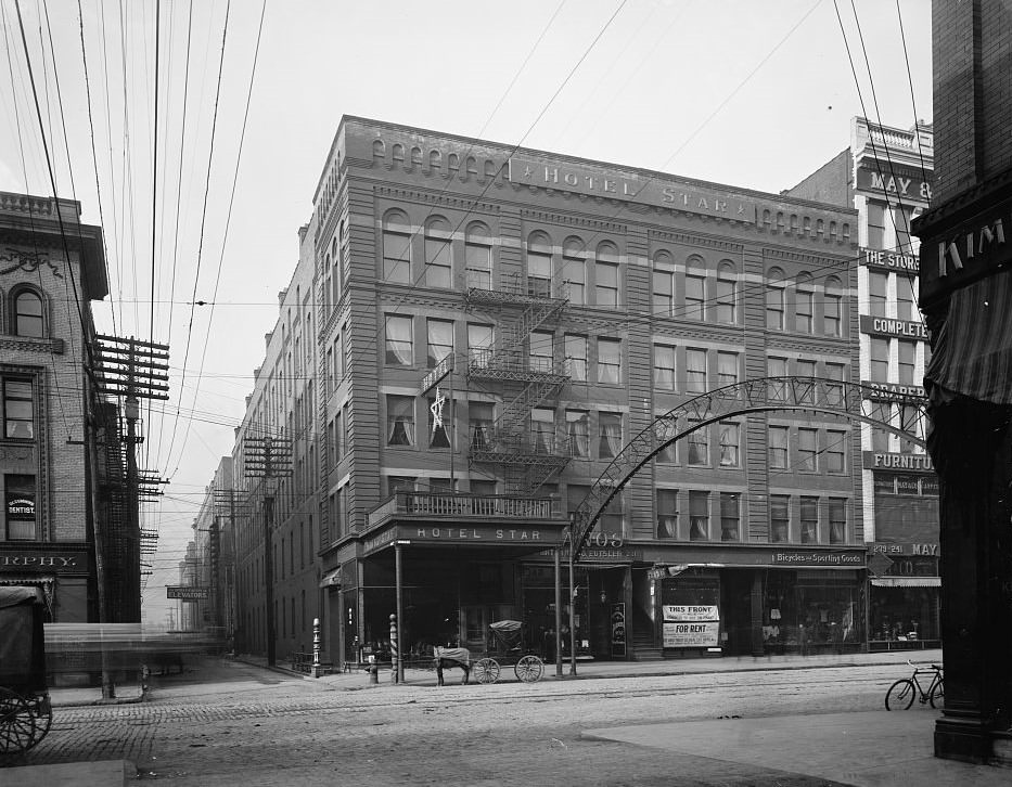 #127 Hotel Star in Columbus, Ohio, 1900s